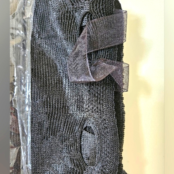 Halloween 3-pack Lamp Shade Cover Decoration - Black Lace - 20 x 60 in - Picture 7 of 7